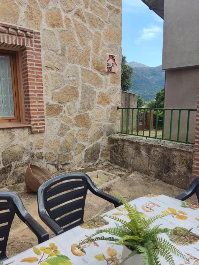 Casa Rural El Pajar Navaluenga Exteriör bild